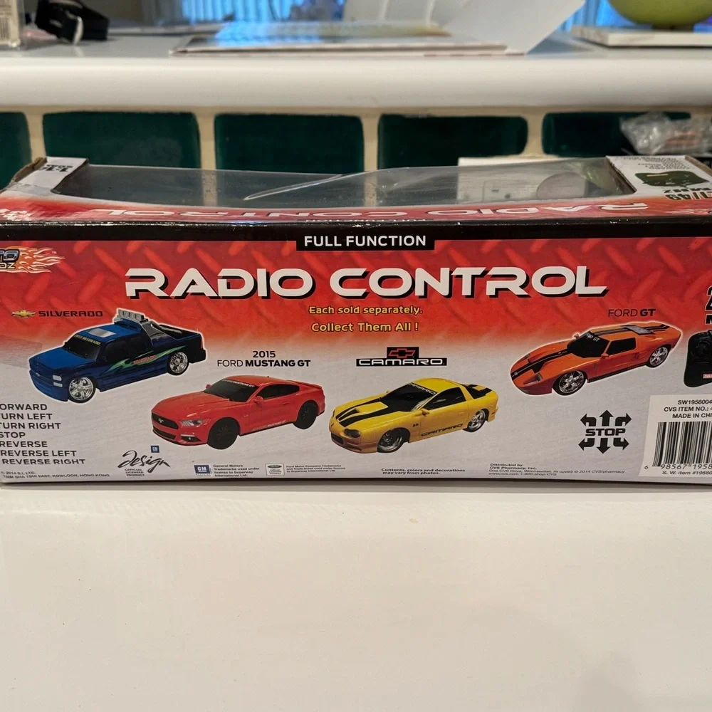 2014 CHEVY CAMARO RADIO CONTROL RC 1/14 Scale NOS CAR Factory Sealed